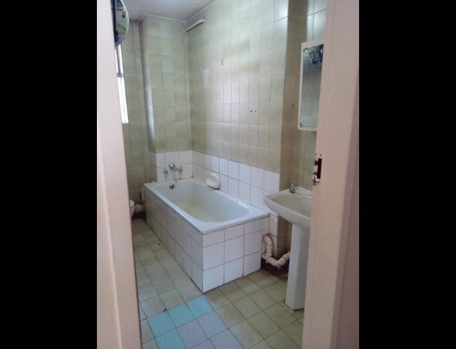 2 BEDROOM APARTMENT FOR SALE IN EAST LYNNE